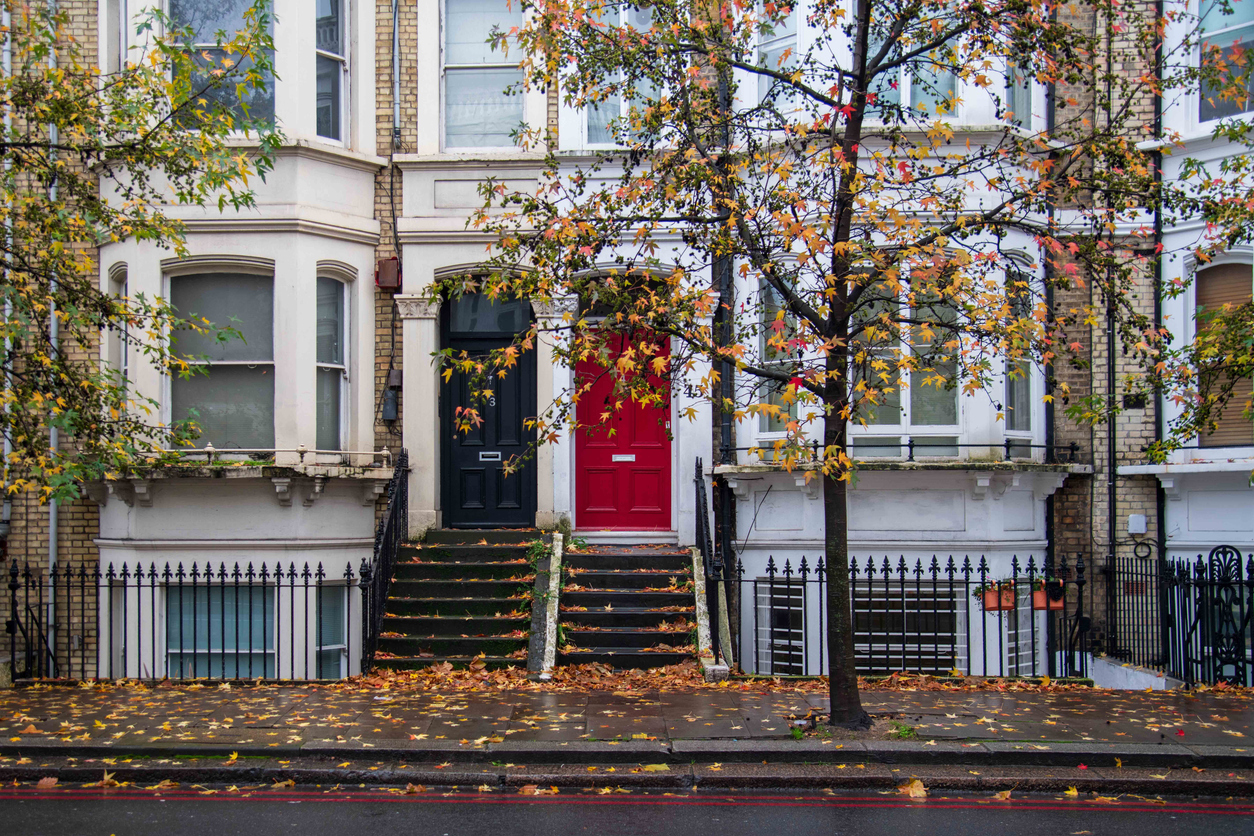 Rental Seasonality - A Month-By-Month Investor Guide rental